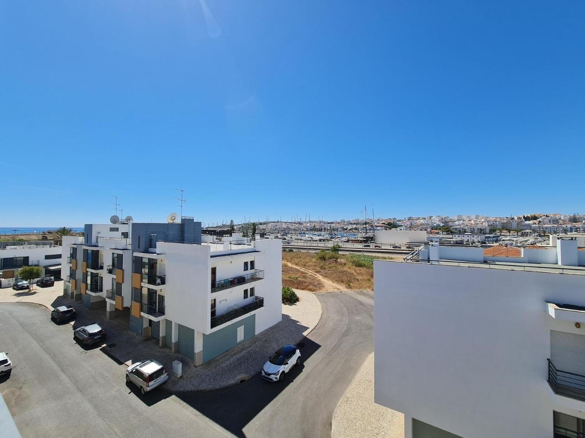Klimatisierte Ferienwohnung, Und Stadtnah Lagos